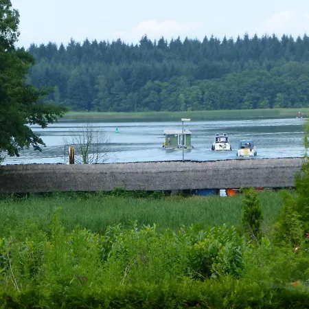 度假居 Zwei Seen Canow