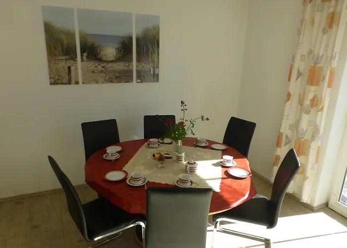 別荘 Zwei Seen Canow